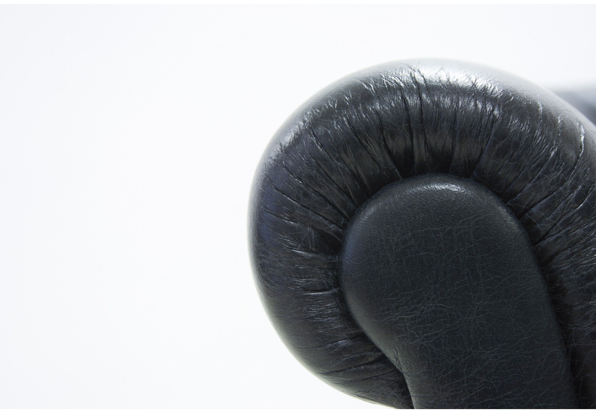 Butaca en piel inglesa Reposé | Butacas de piel | Sofahogar