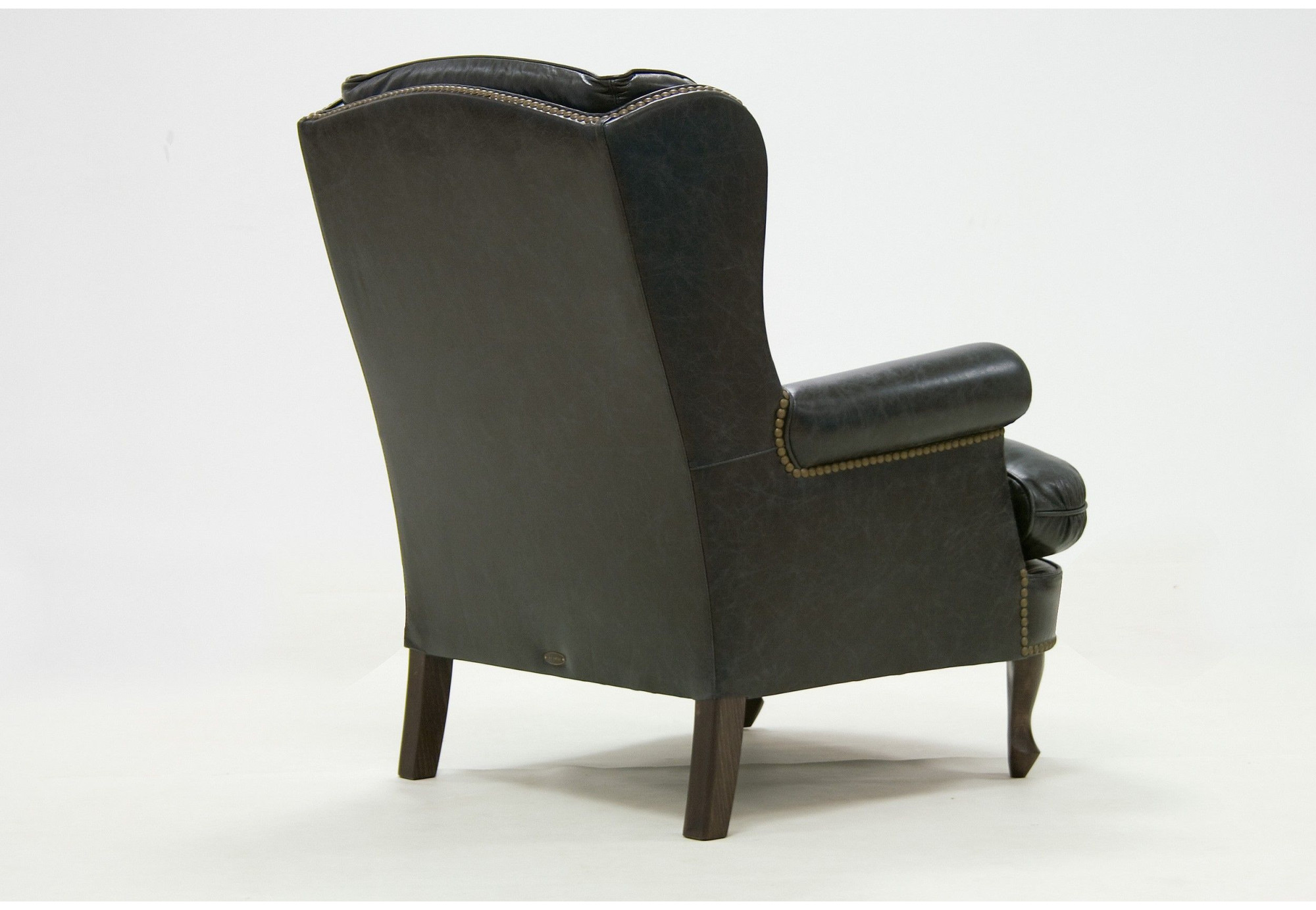 Butaca orejera de lujo Trapio | Butaca en piel natural | Sofahogar