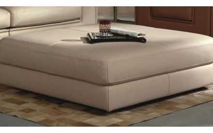 Puff Mesa Piel Natural Cuadrado Modelo MESA