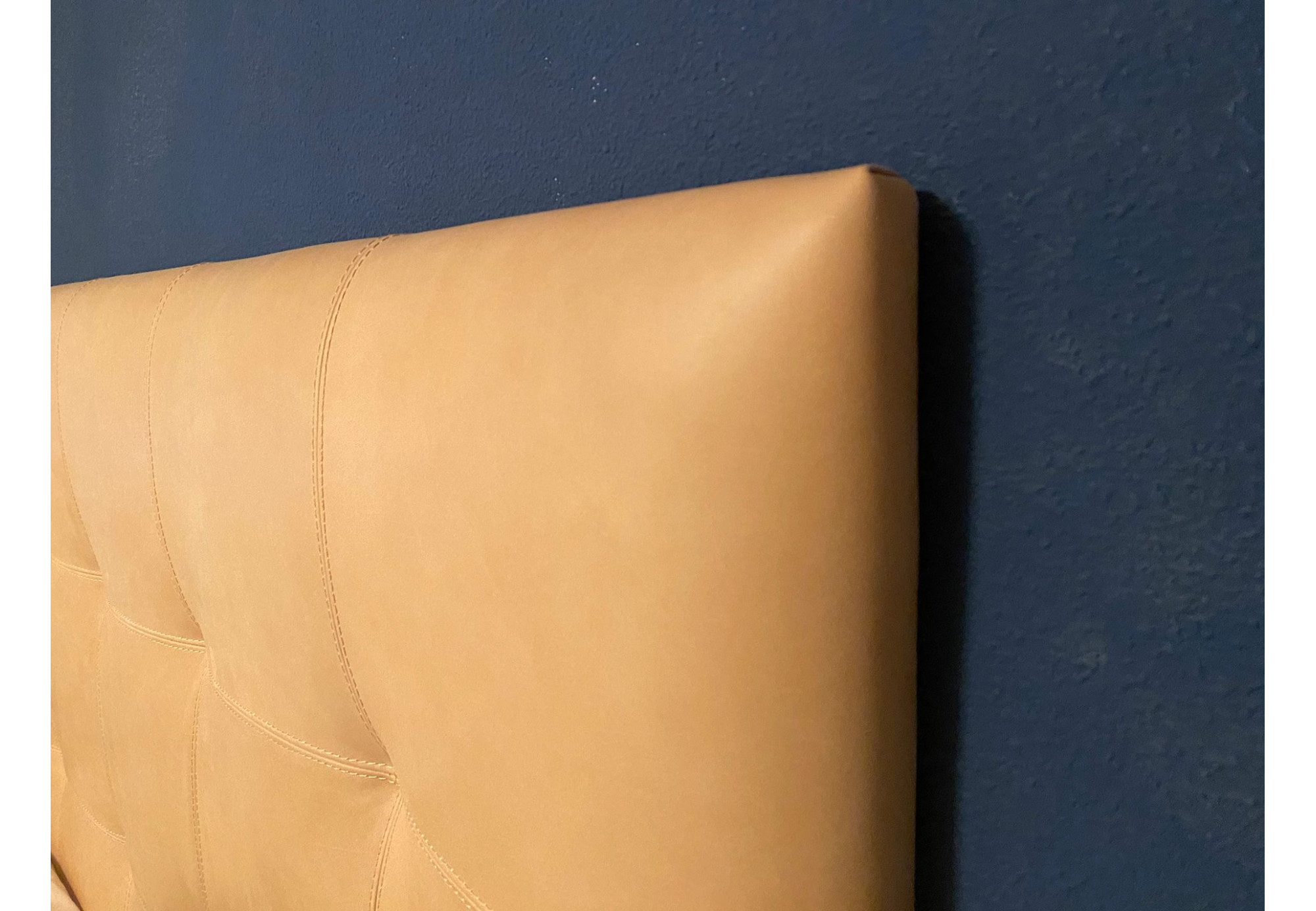 Cabecero de piel natural Nadia | Cabeceros de piel | SofaHogar com