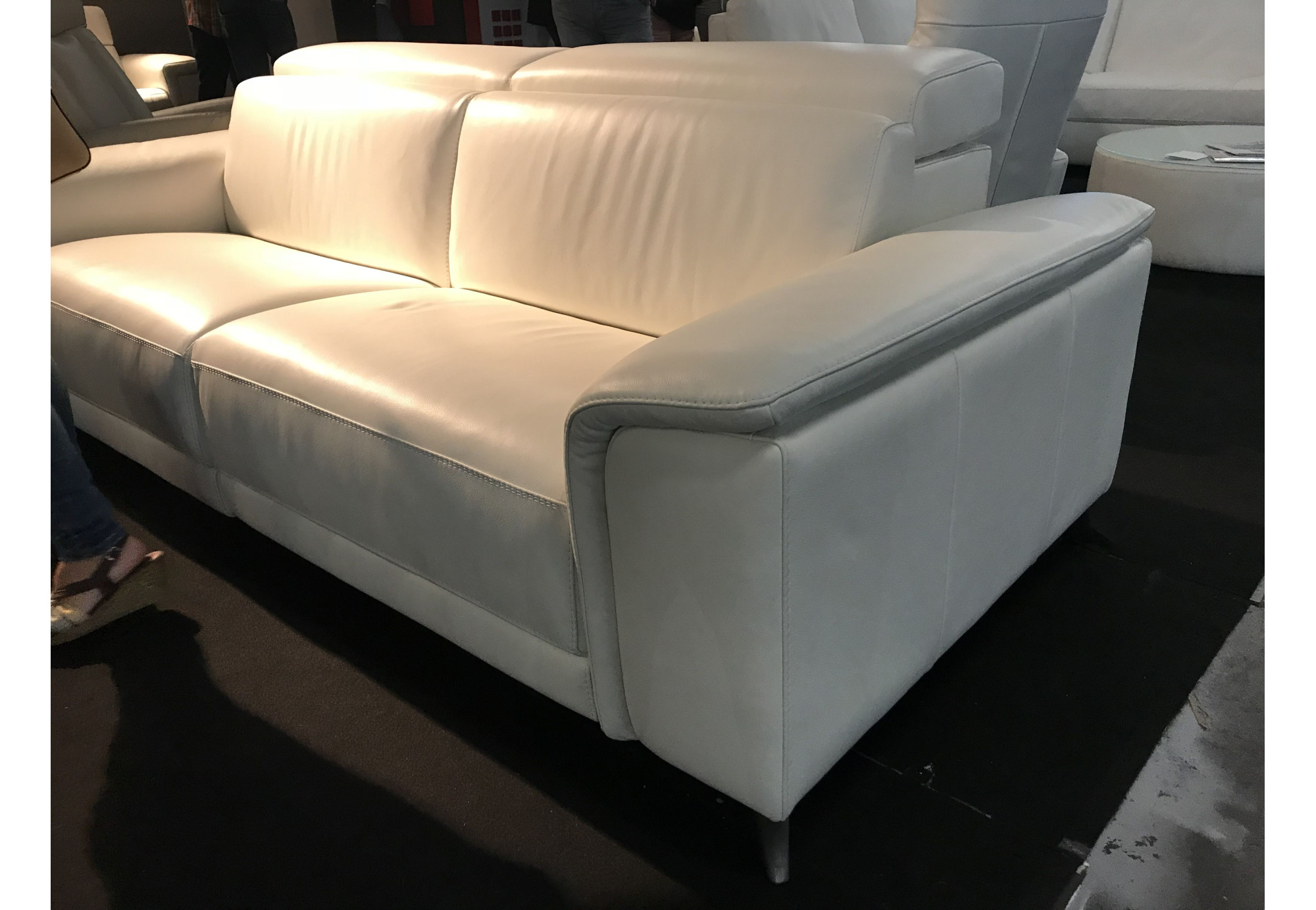 Sofá relax de diseño en cuero natural DORO | Sofás de diseño