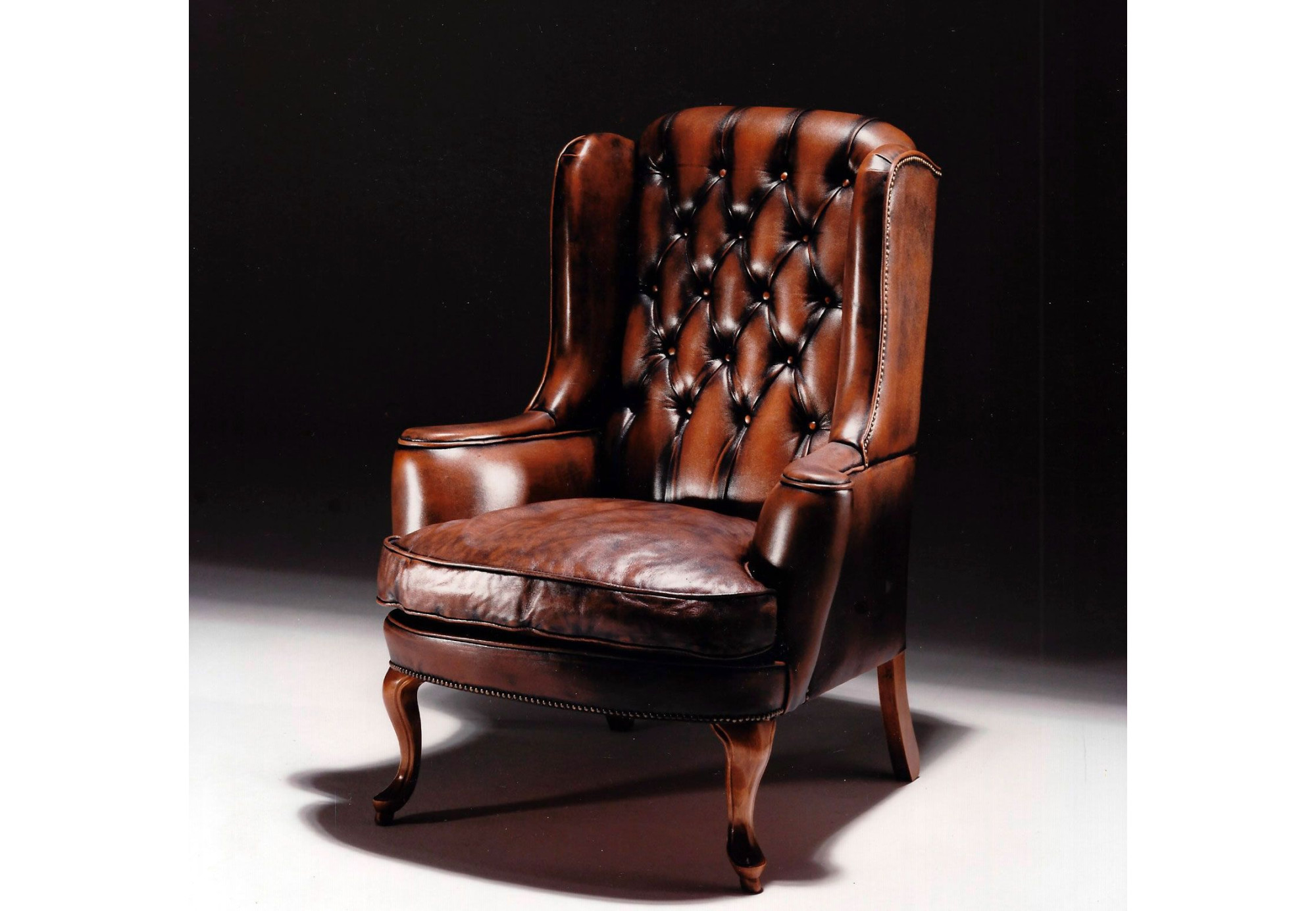 Butaca Orejera inglesa de cuero vintage Dallas | Butaca de cuero | SofaHogar