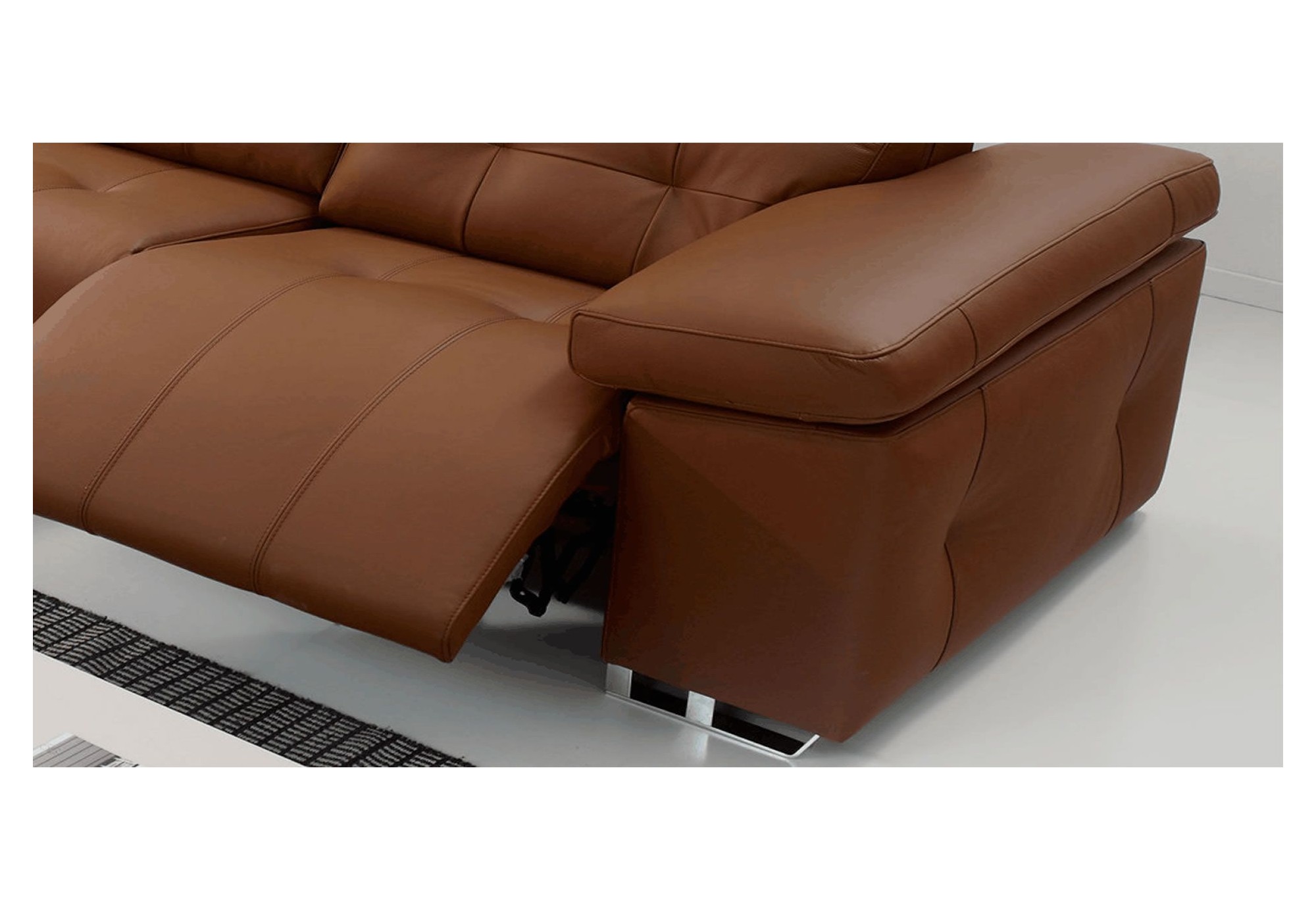 Chaiselongue 3 plazas de piel Clayton | Chaiselongue de piel | Sofahogar
