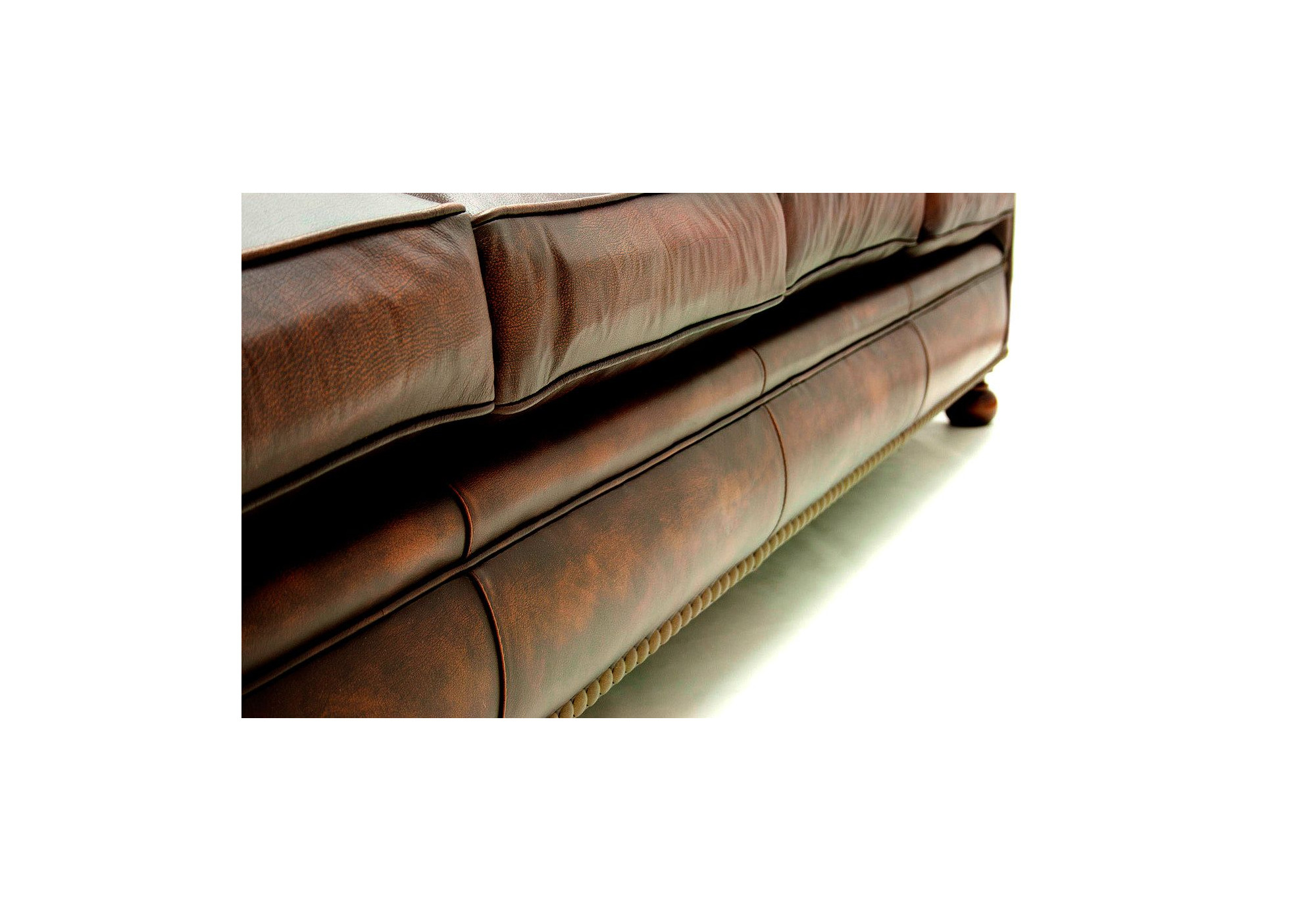 Sofá Chesterfield de piel vintage Kensington tachas | Sofahogar